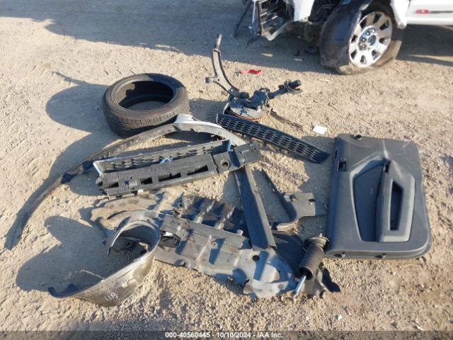1ZVBP8AM3E5277821 Ford Mustang V6
