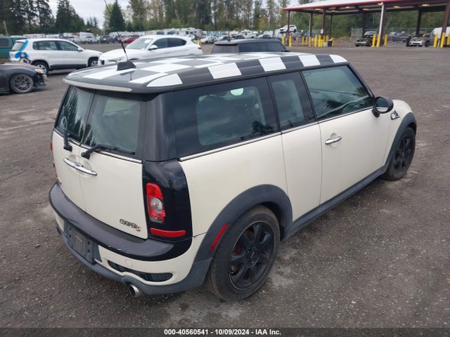 2009 MINI COOPER S CLUBMAN WMWMM33519TP93588 Photo 3