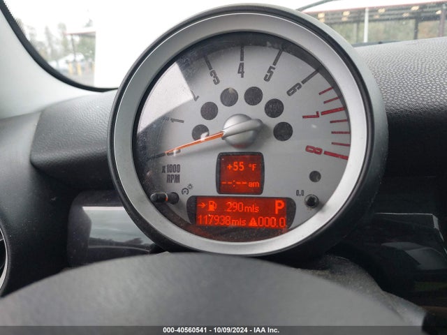 2009 MINI COOPER S CLUBMAN WMWMM33519TP93588 Photo 6