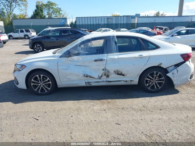 3VWBM7BU0NM002208 Volkswagen Jetta 1.5t Sport