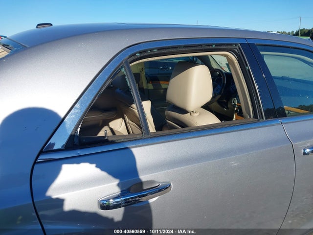 Chrysler 300c Awd 2014 2C3CCAKG4EH273227 Image 18