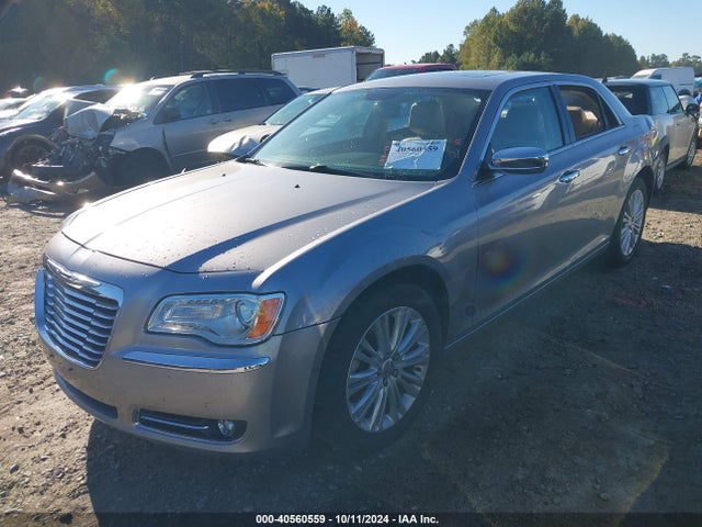 Chrysler 300c Awd 2014 2C3CCAKG4EH273227 Image 2