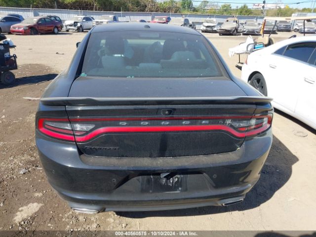 2C3CDXBG8JH329177 Dodge Charger Sxt Rwd