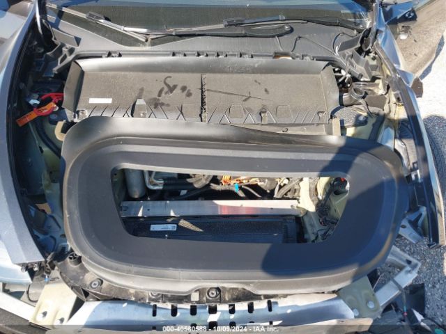 7SAYGDED1RF052031 Tesla Model Y Long Range/rwd