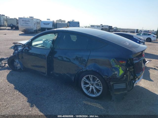 7SAYGDED1RF052031 Tesla Model Y Long Range/rwd