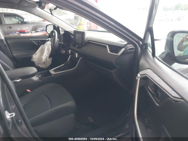 Toyota RAV4 LE 2021 2T3H1RFVXMC152619 Image 5