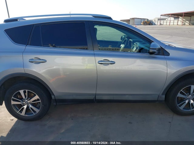 Toyota Rav4 Xle 2016 2T3WFREV4GW250333 Image 13