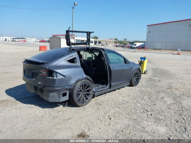 7SAXCBE69NF355985 Tesla Model X Plaid Tri Motor All-wheel Drive