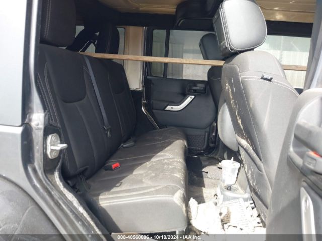 1C4HJWEG5GL246978 Jeep Wrangler Unlimited Sahara