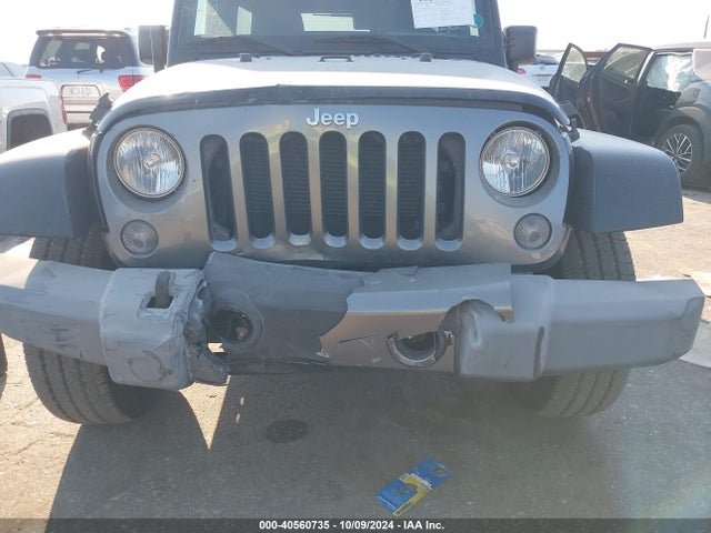 1C4BJWDG2FL593822 Jeep Wrangler Unlimited Freedom Edition
