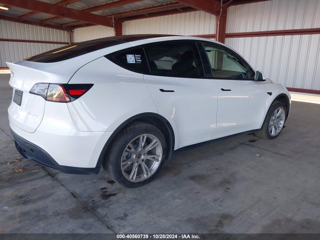 2023 TESLA MODEL Y 7SAYGDEE6PF742623 Photo 3