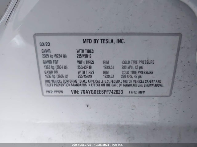 2023 TESLA MODEL Y 7SAYGDEE6PF742623 Photo 8
