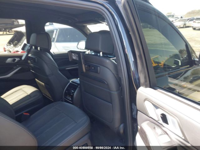 5UXCW2C05M9E53228 BMW X7 Xdrive40i