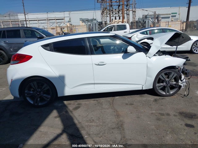 Hyundai Veloster Value Edition 2017 KMHTC6AD8HU323088 Image 13