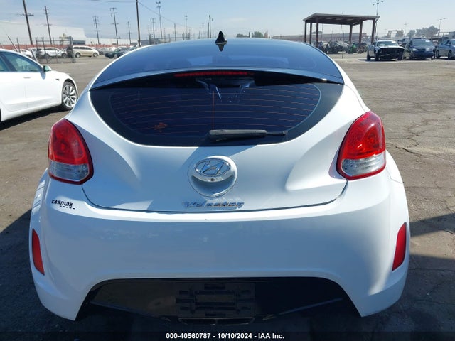 Hyundai Veloster Value Edition 2017 KMHTC6AD8HU323088 Image 16