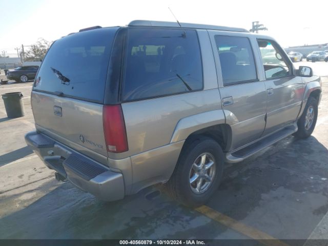 2000 CADILLAC ESCALADE 1GYEK63R5YR229028 Photo 3