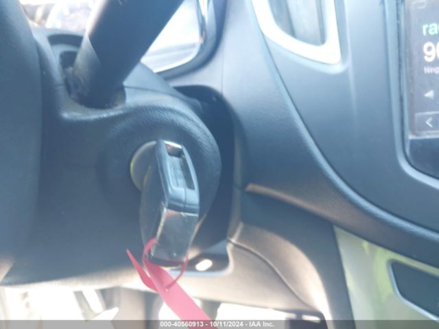 3GNCJLSB8GL165793 Chevrolet Trax Lt
