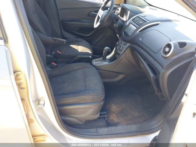 3GNCJLSB8GL165793 Chevrolet Trax Lt