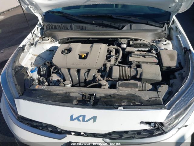 3KPF24AD8PE654808 KIA Forte Lxs