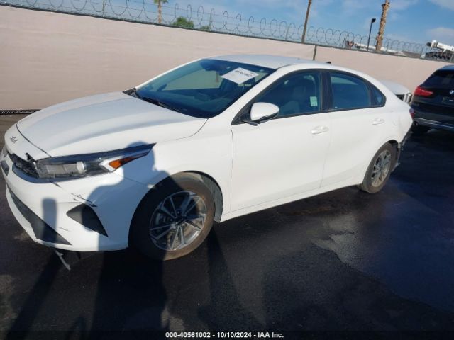 3KPF24AD8PE654808 KIA Forte Lxs
