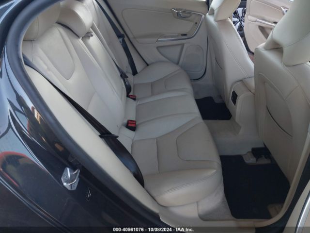 YV126MFK6F2351140 Volvo S60 T5 Premier