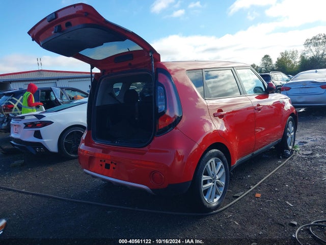 KIA SOUL + 2017 KNDJP3A57H7436746 Image 4
