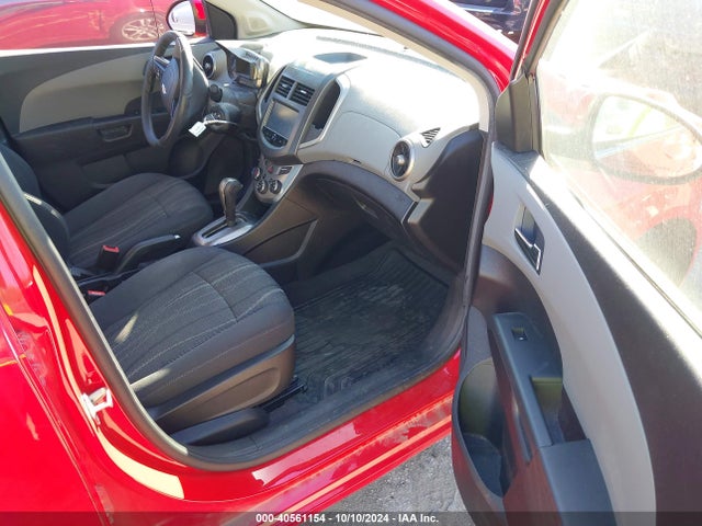 Chevrolet Sonic Lt Auto 2014 1G1JC5SH5E4225373 Image 5