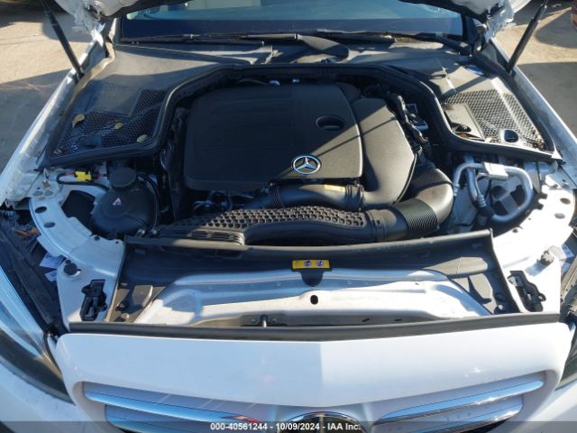 W1KWF8DBXMR626780 Mercedes-Benz C 300 Sedan
