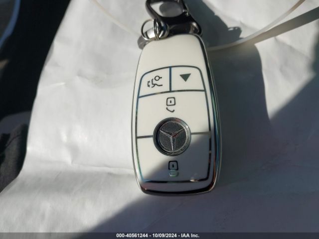 W1KWF8DBXMR626780 Mercedes-Benz C 300 Sedan