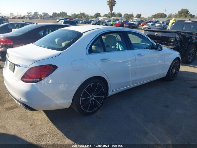 W1KWF8DBXMR626780 Mercedes-Benz C 300 Sedan