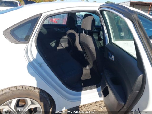 3KPF24AD9KE027771 KIA Forte Lxs