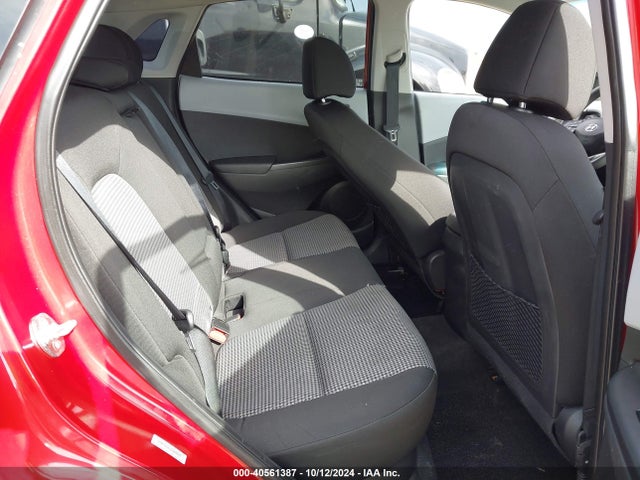 KM8K12AAXKU265637 Hyundai Kona Se