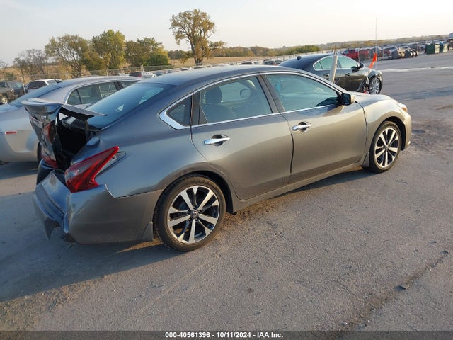 Nissan Altima 2.5 Sr 2017 1N4AL3AP6HC222194 Image 4