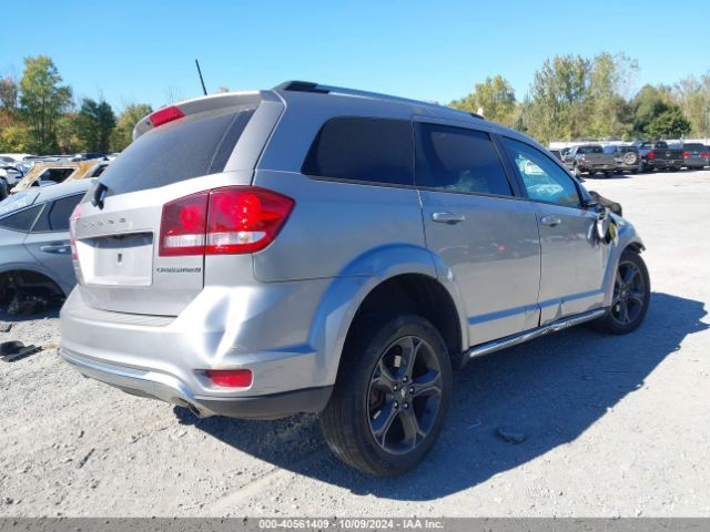 3C4PDDGG1JT491485 Dodge Journey Crossroad Awd