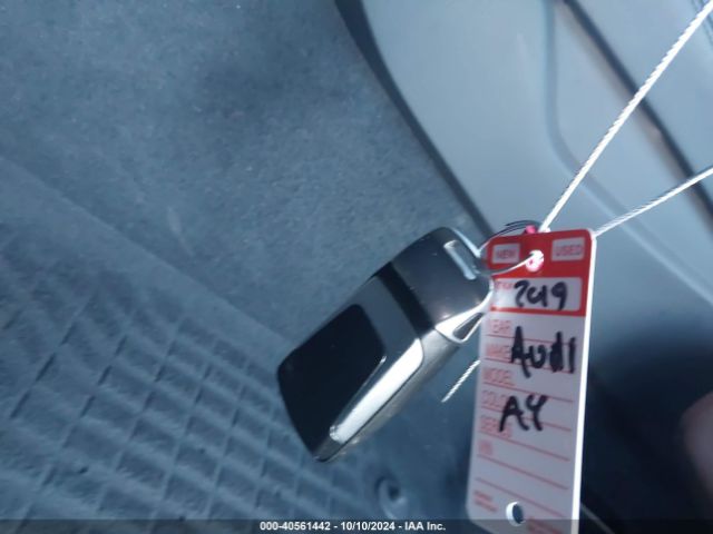 2019 AUDI A4 WAUHMAF43KN004795 Photo 10