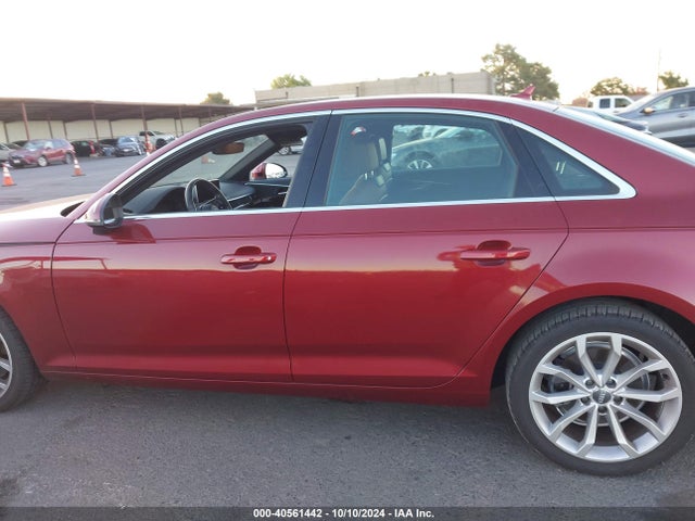 WAUHMAF43KN004795 Audi A4 40 Premium