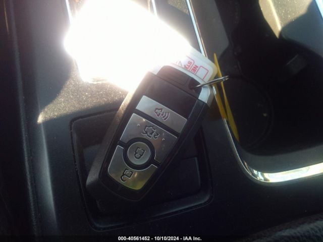 3FA6P0HD9HR249590 Ford FUSION SE