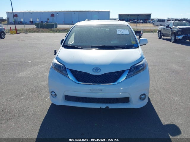 Toyota Sienna Se 8 Passenger 2017 5TDXZ3DCXHS877839 Image 13