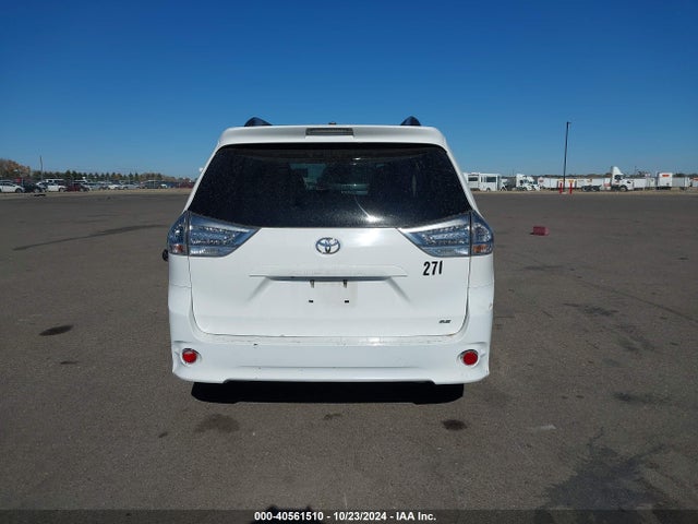 Toyota Sienna Se 8 Passenger 2017 5TDXZ3DCXHS877839 Image 17