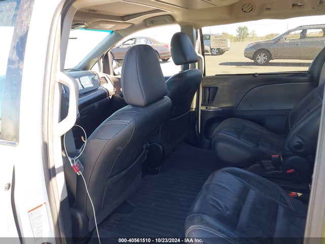 Toyota Sienna Se 8 Passenger 2017 5TDXZ3DCXHS877839 Image 8