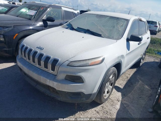 1C4PJLAS8GW297510 Jeep Cherokee Sport