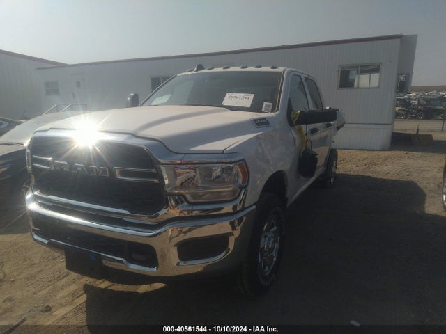 3C6UR5CJXRG179205 RAM 2500 Tradesman  4x4 6'4 Box