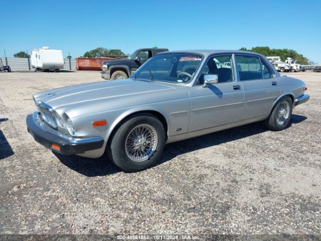1985 JAGUAR XJ6 SAJAV134OFC393677 Photo 1