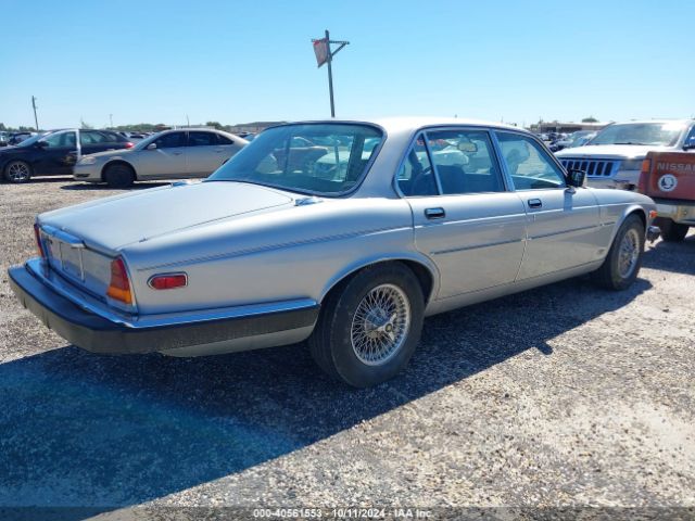 1985 JAGUAR XJ6 SAJAV134OFC393677 Photo 3