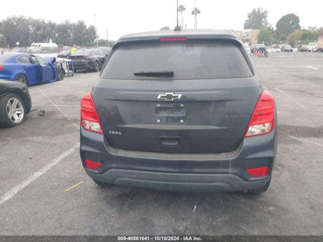3GNCJKSB3KL257784 Chevrolet TRAX LS