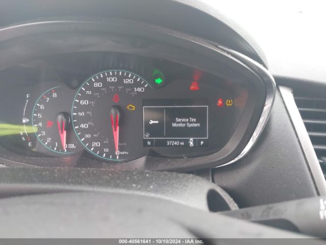 3GNCJKSB3KL257784 Chevrolet TRAX LS
