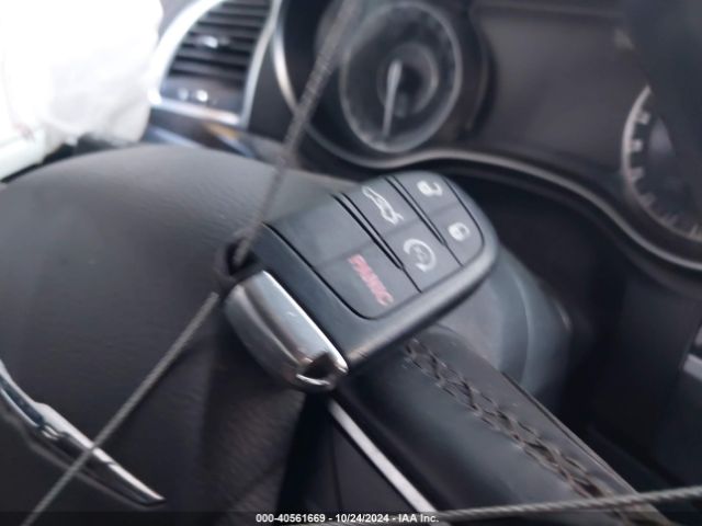 2C3CCAEG9HH663420 Chrysler 300C