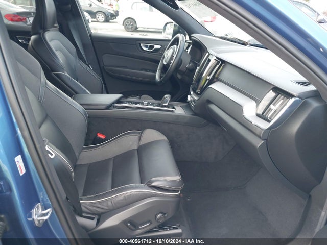 YV4BR0DM9M1851562 Volvo Xc60 Recharge Plug-in Hybrid T8 R-design