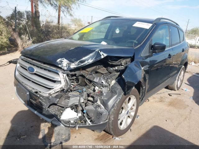 1FMCU9GD5JUD51166 Ford ESCAPE SE