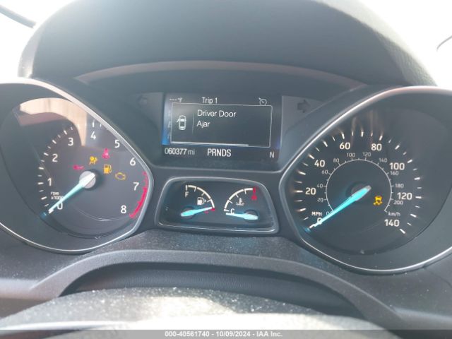 1FMCU9GD5JUD51166 Ford ESCAPE SE